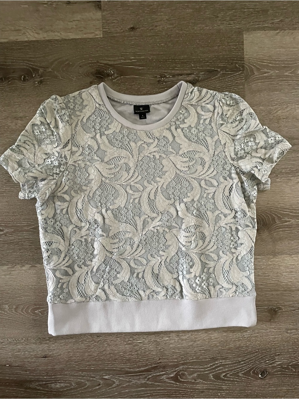 Worthington Gray Lace Short Sleeve Top L chic casual